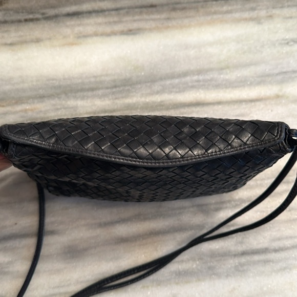 VINTAGE CHARLES JOURDAN-MADE IN ITALY -woven BOTTEGA look alike !! - Picture 7 of 8